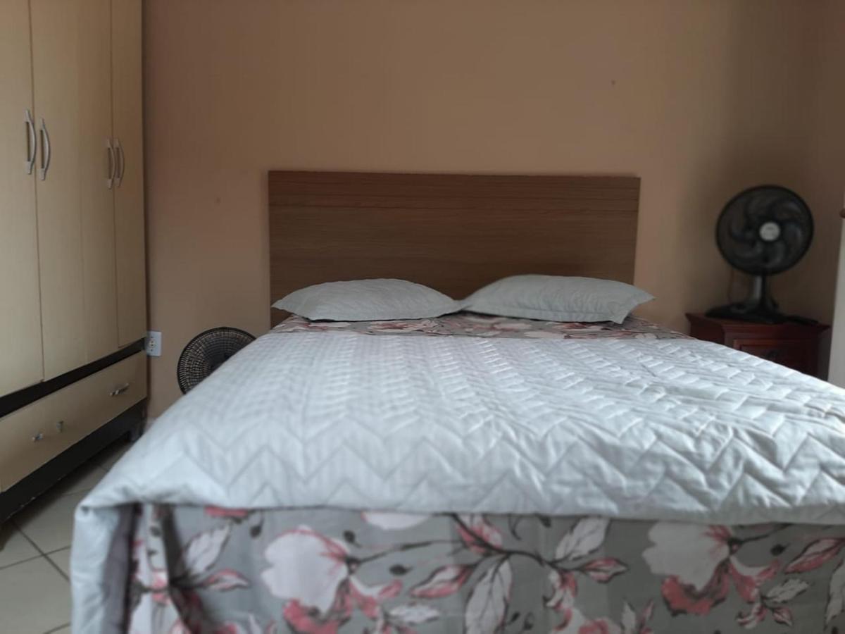 Menina Da Lua Guest house Rio das Ostras